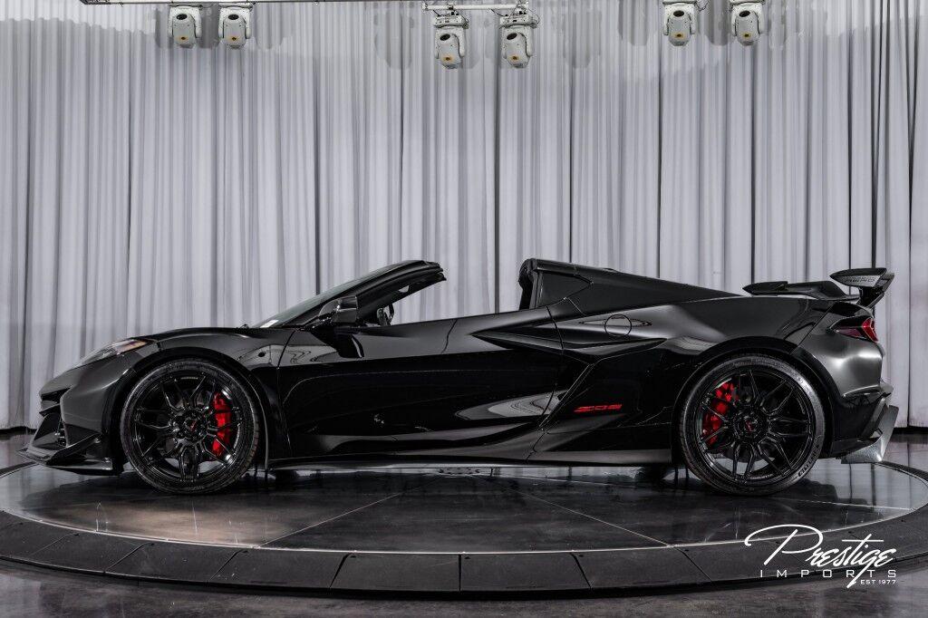 Chevrolet Corvette - Thumbnail 11