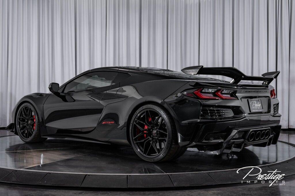 Chevrolet Corvette - Thumbnail 14