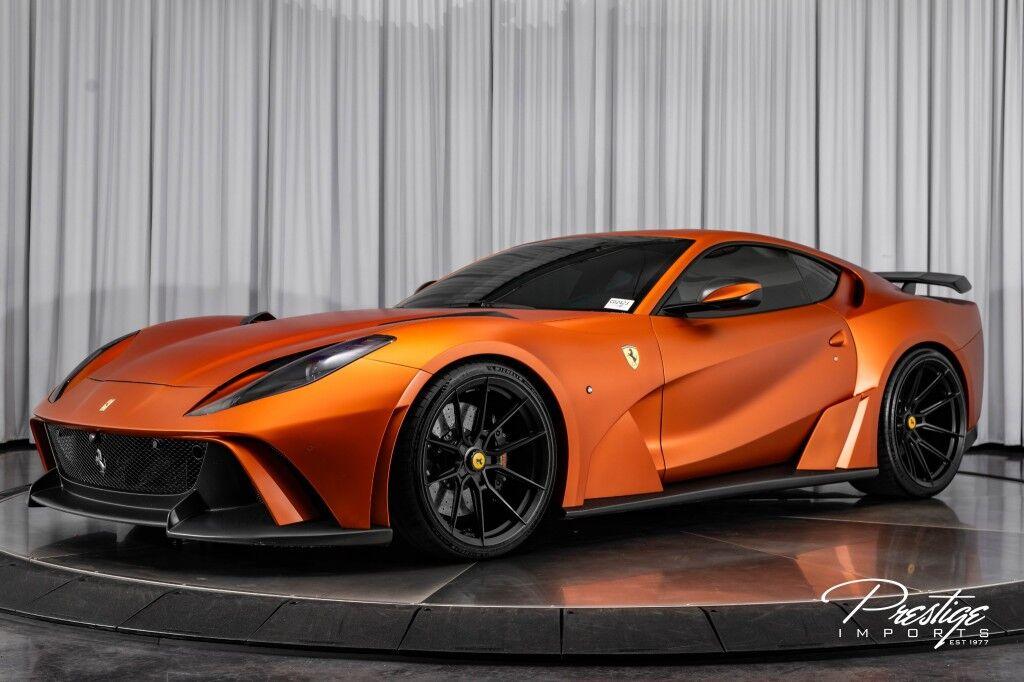 Ferrari 812 Superfast - Thumbnail 10