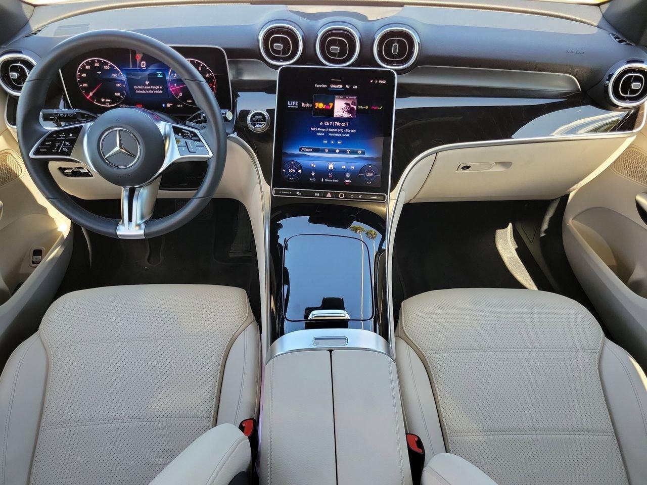 Mercedes-Benz Glc 300 - Thumbnail 14