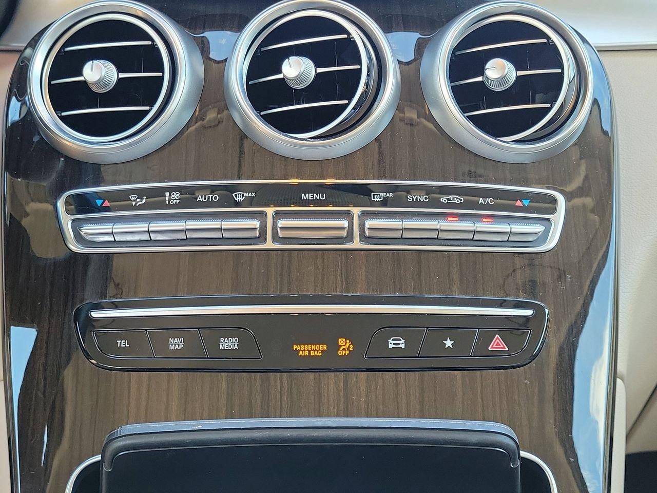 Mercedes-Benz Glc 300 - Thumbnail 20