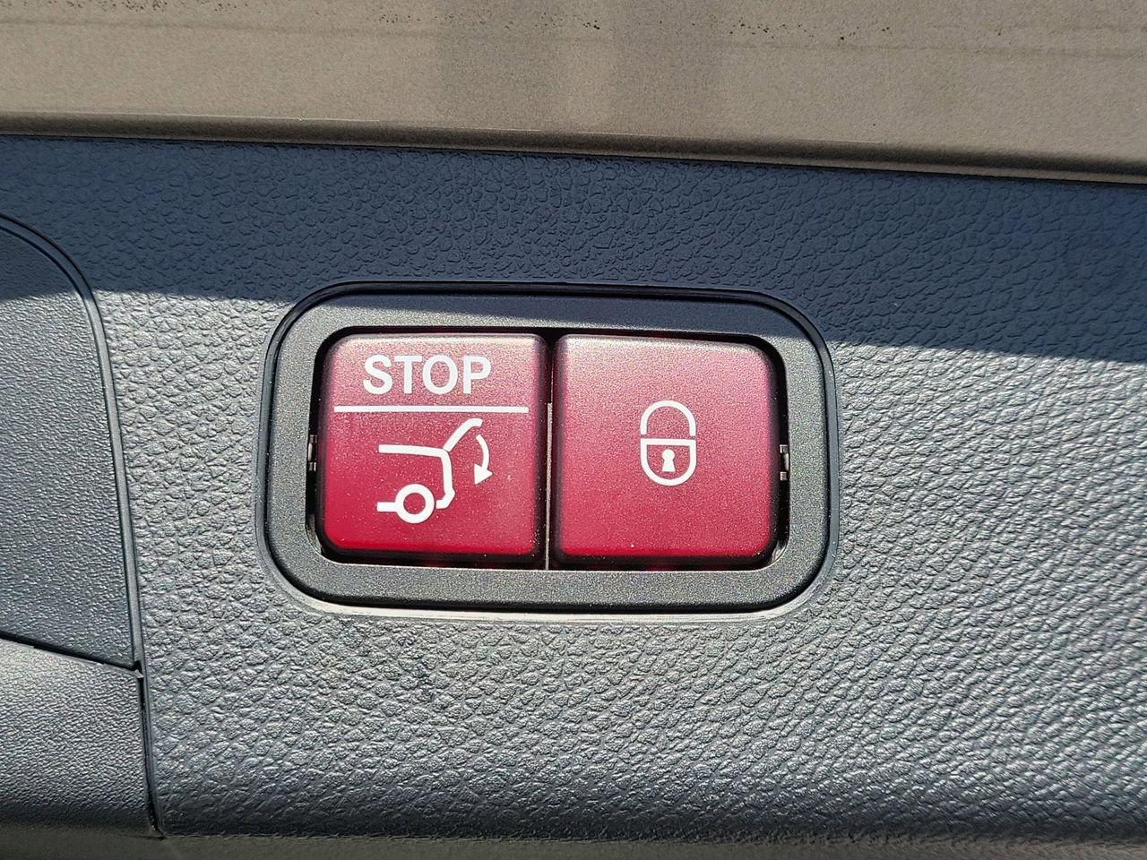 Mercedes-Benz Glc 300 - Thumbnail 10