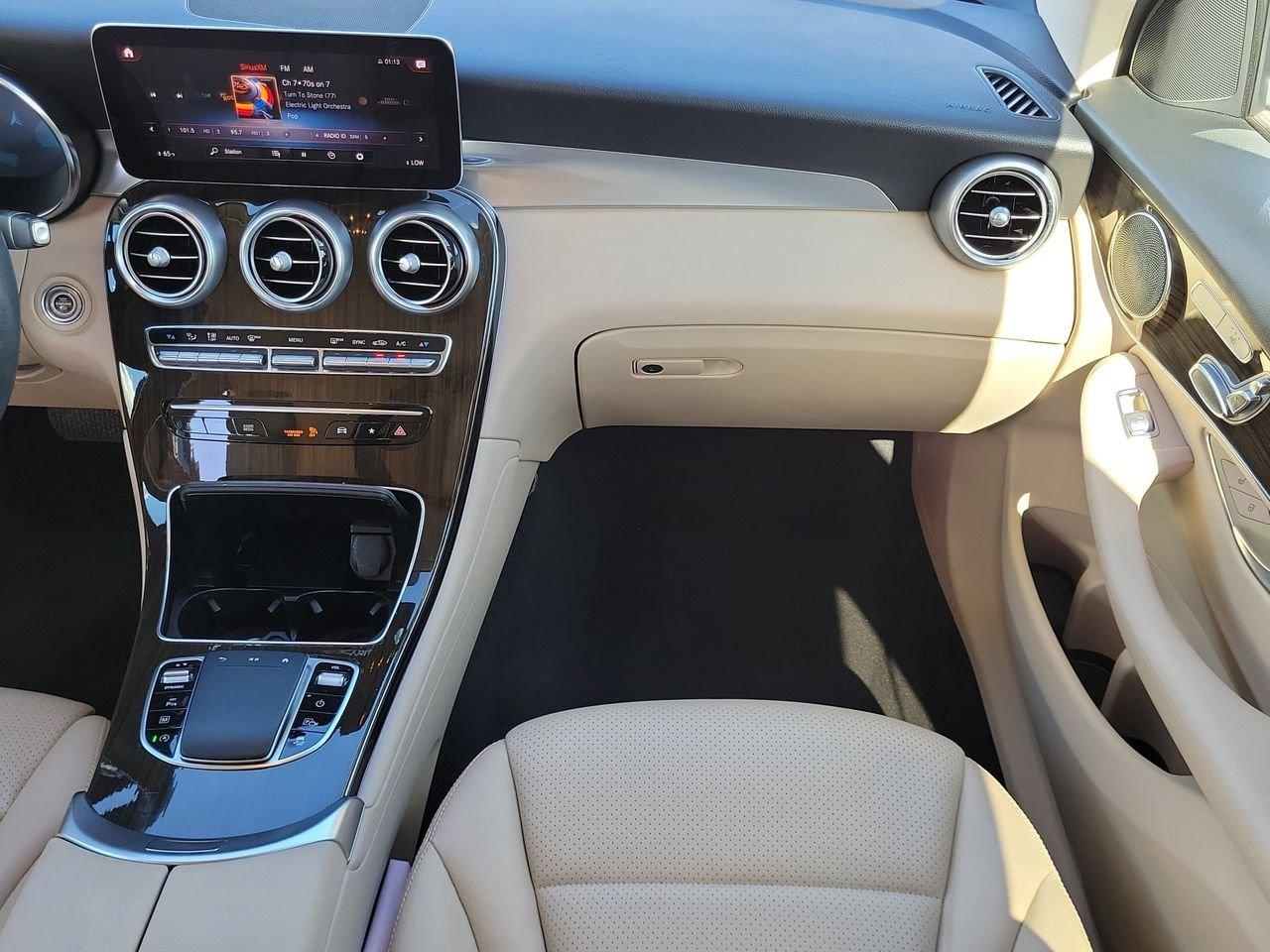 Mercedes-Benz Glc 300 - Thumbnail 17