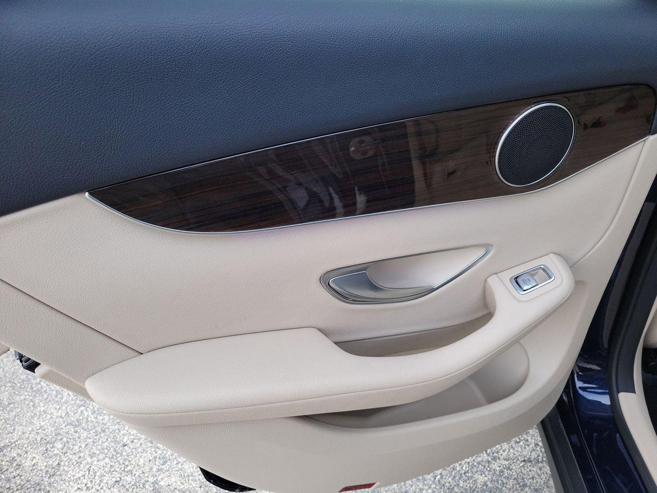 Mercedes-Benz Glc 300 - Thumbnail 12