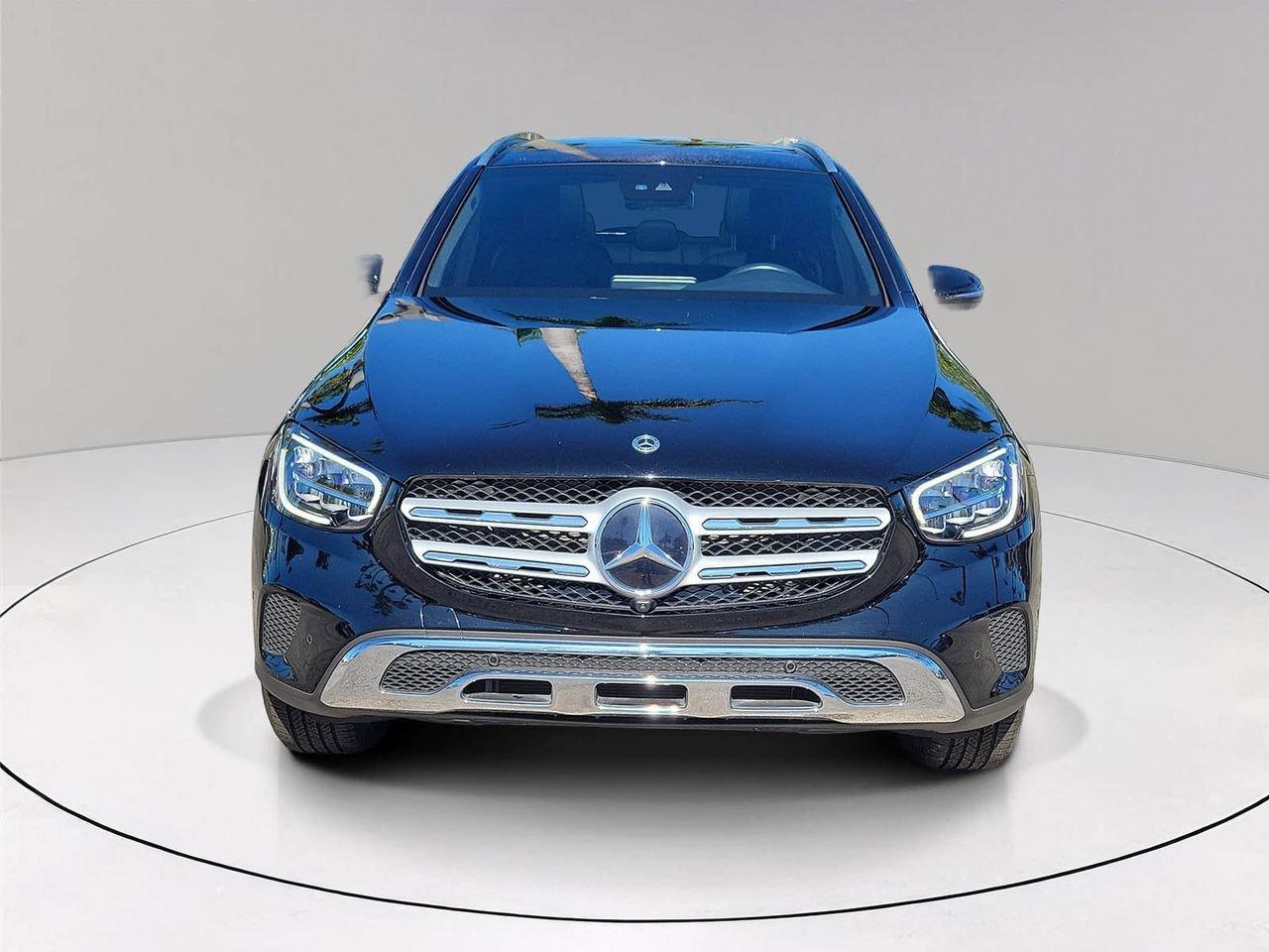 Mercedes-Benz Glc 300 - Thumbnail 3