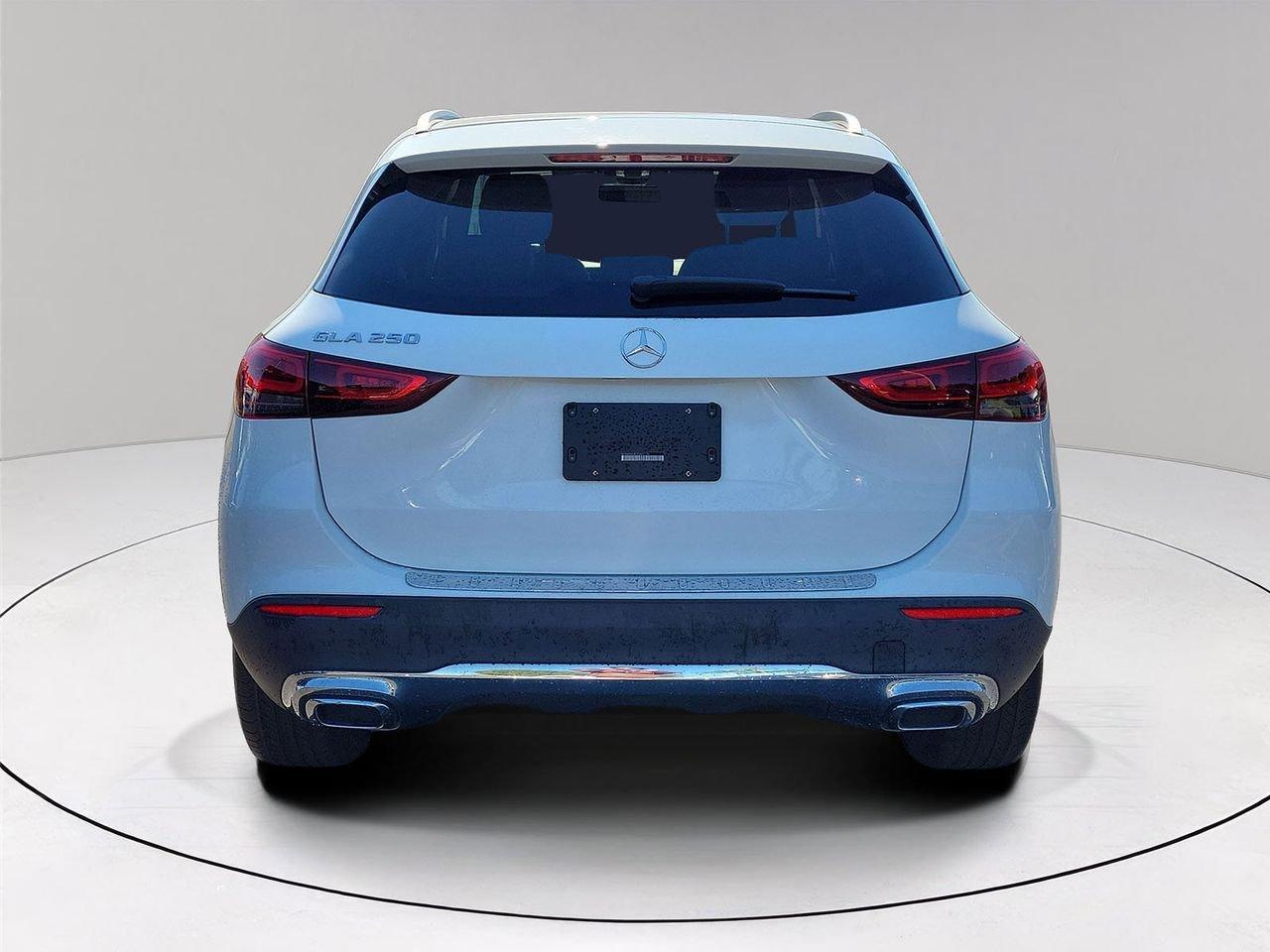 Mercedes-Benz Gla 250 - Thumbnail 6