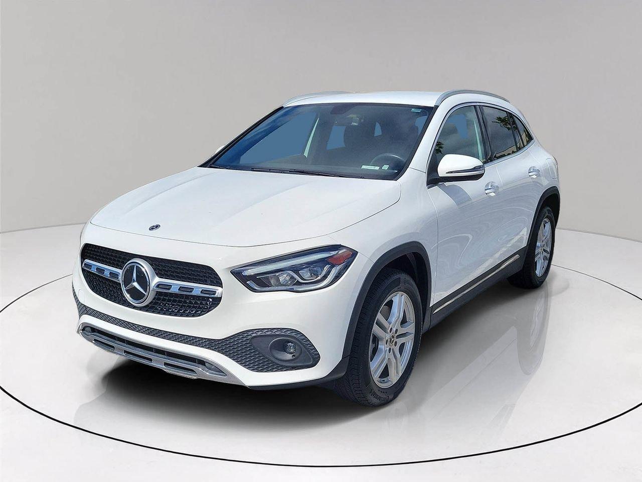 Mercedes-Benz Gla 250 - Thumbnail 4