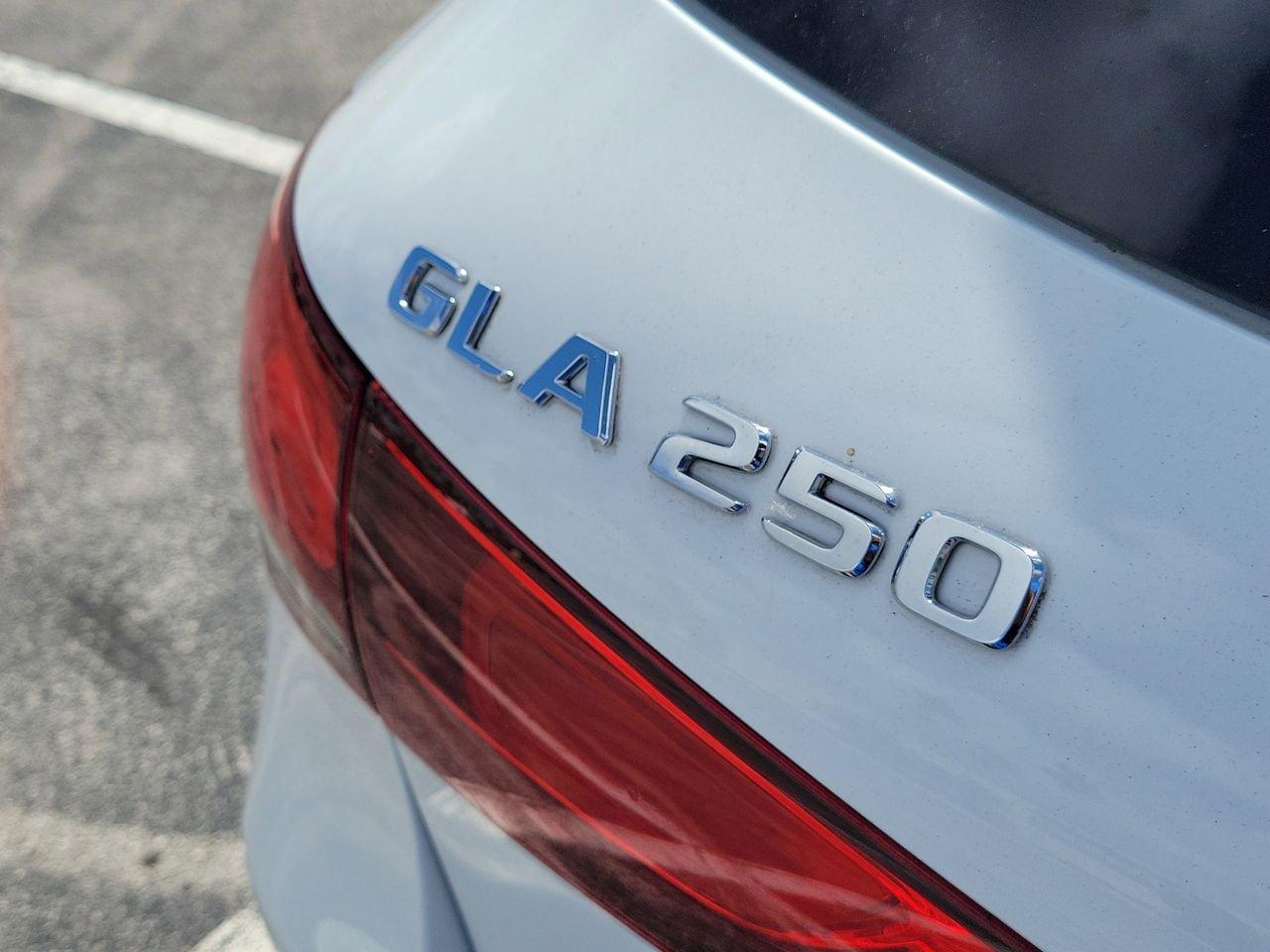 Mercedes-Benz Gla 250 - Thumbnail 9