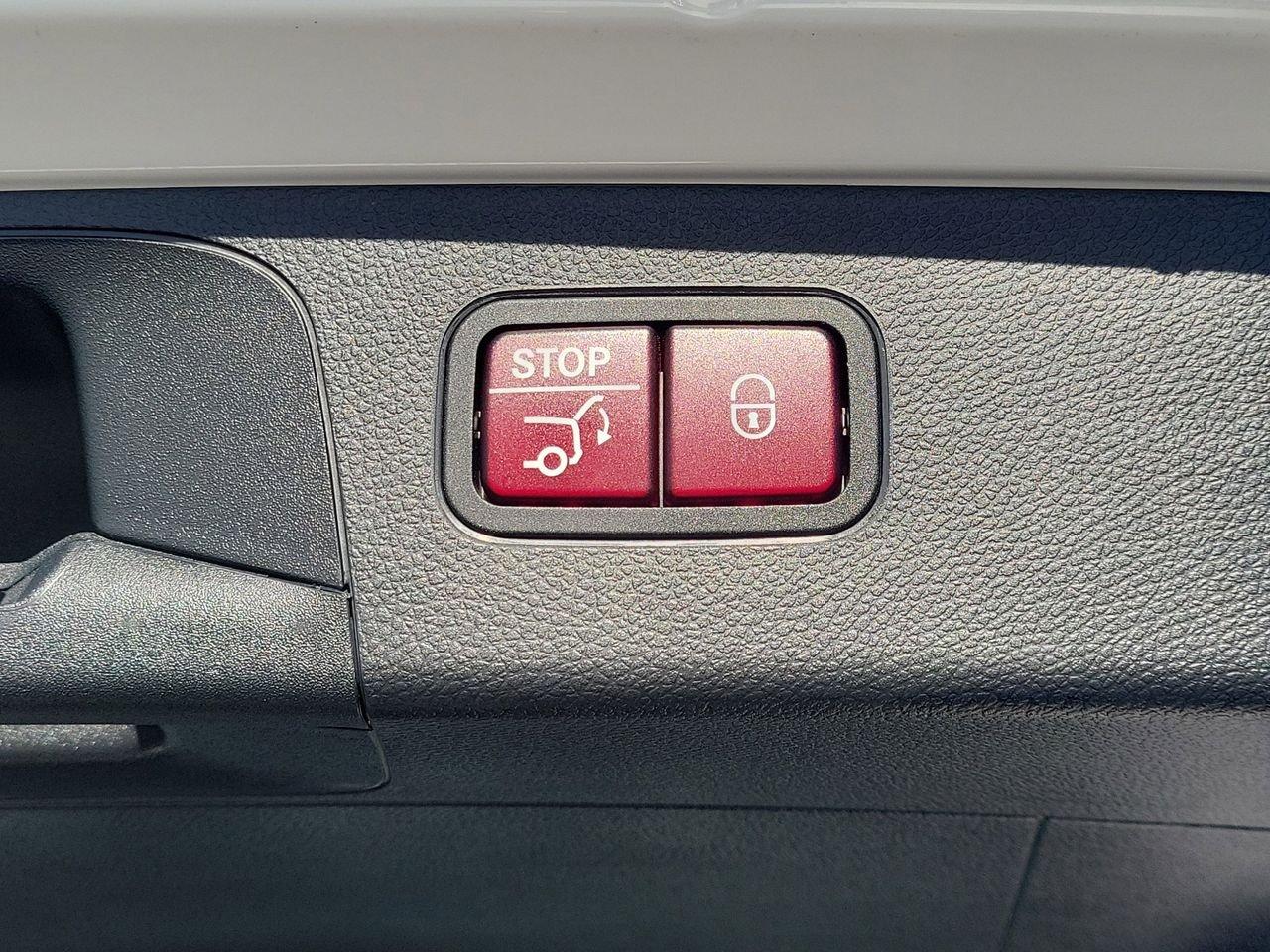 Mercedes-Benz Glc 300 - Thumbnail 10