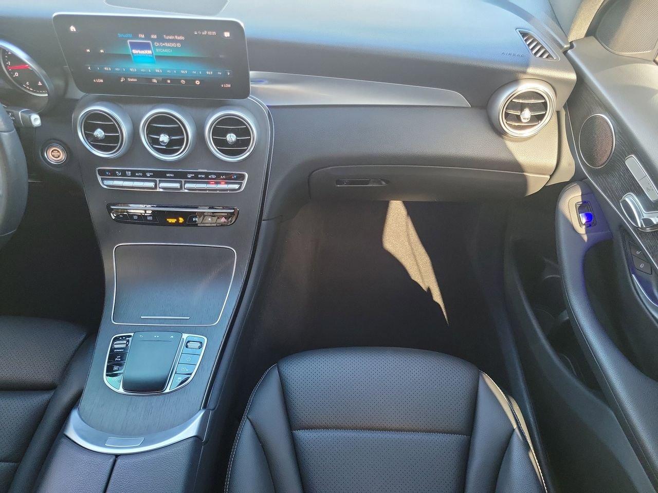 Mercedes-Benz Glc 300 - Thumbnail 17