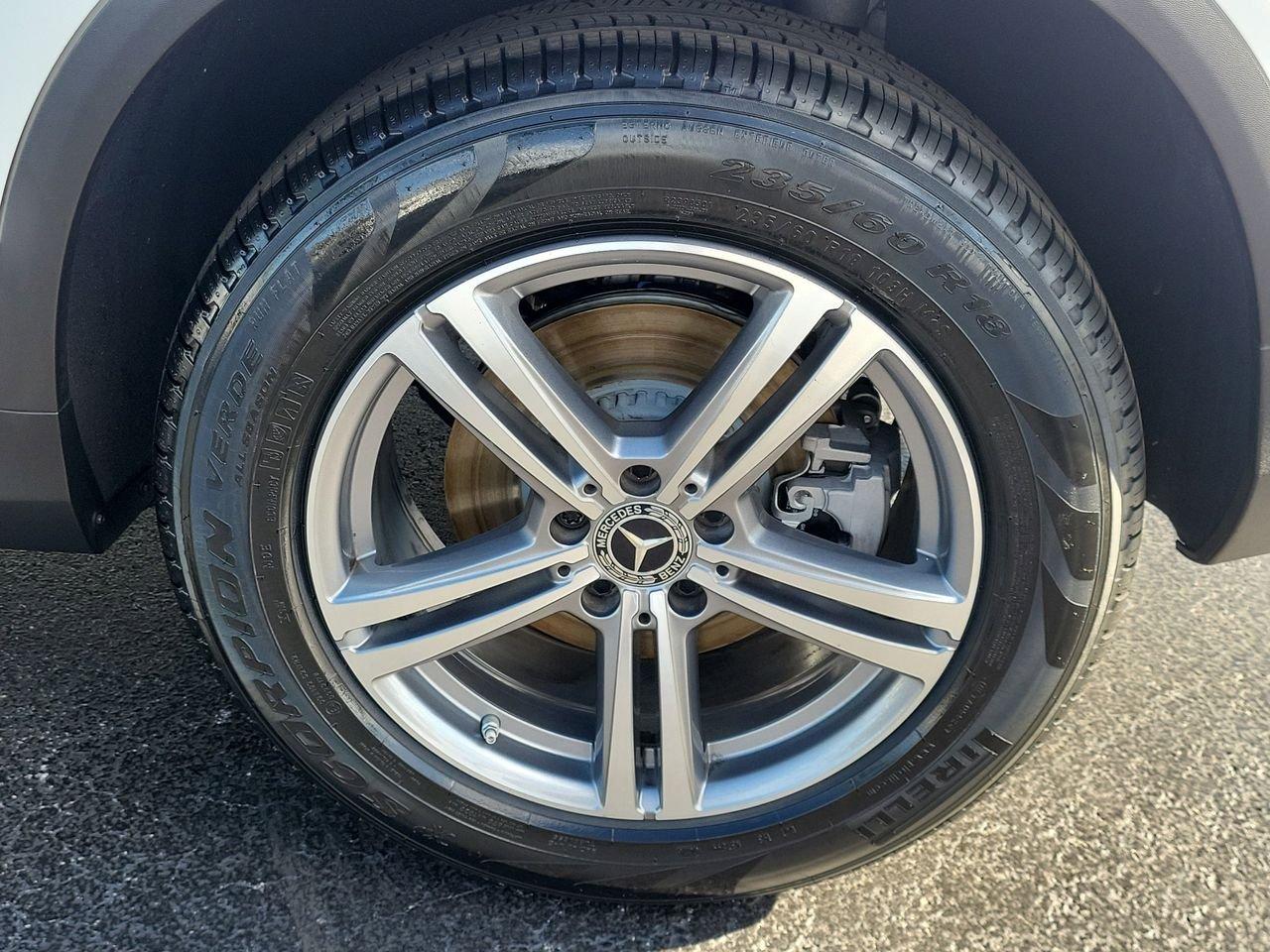 Mercedes-Benz Glc 300 - Thumbnail 11