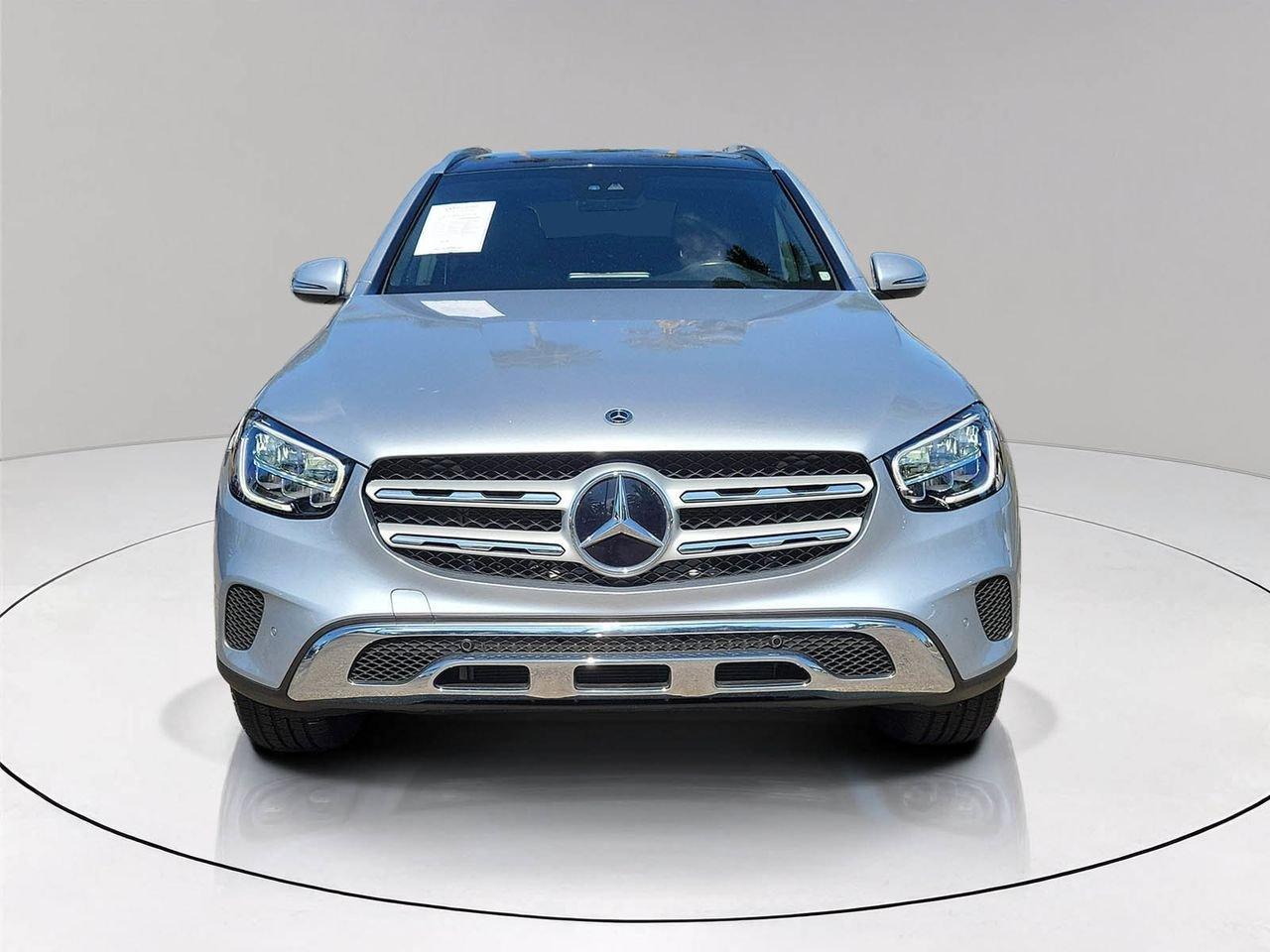 Mercedes-Benz Glc 300 - Thumbnail 3