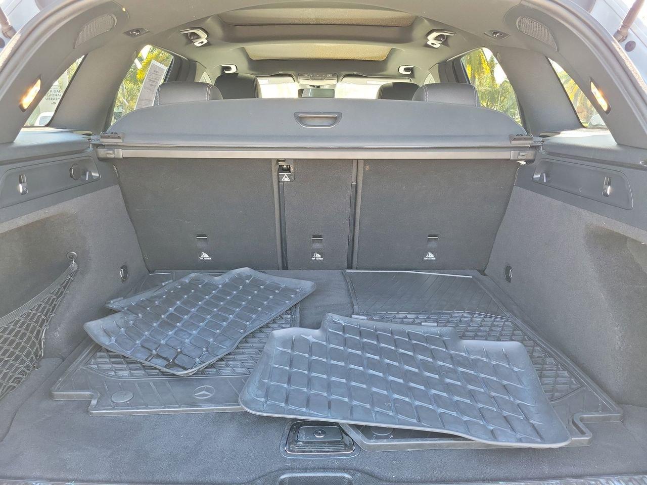 Mercedes-Benz Glc 300 - Thumbnail 9