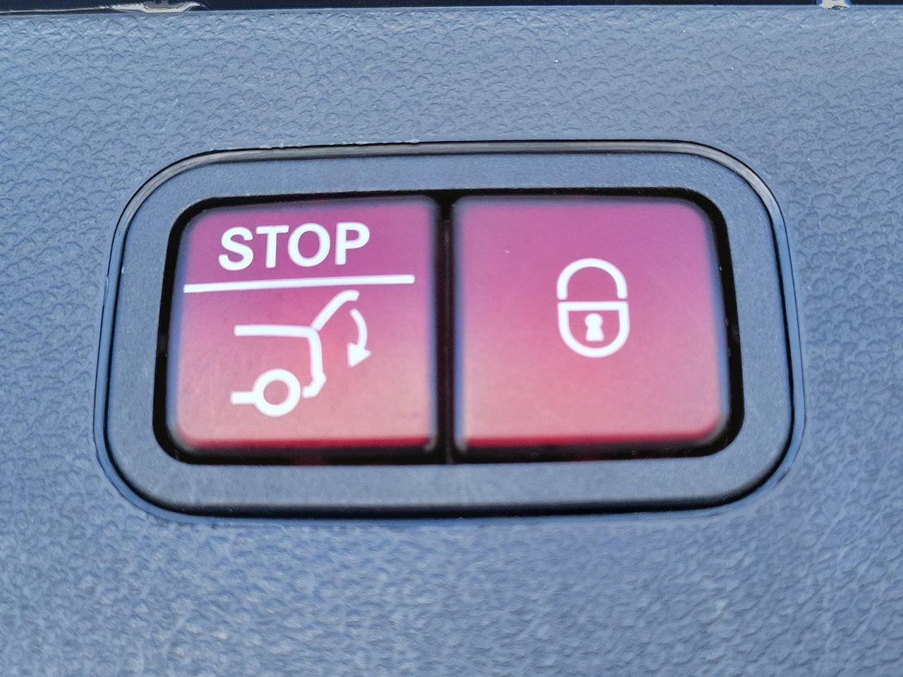 Mercedes-Benz Glc 300 - Thumbnail 10