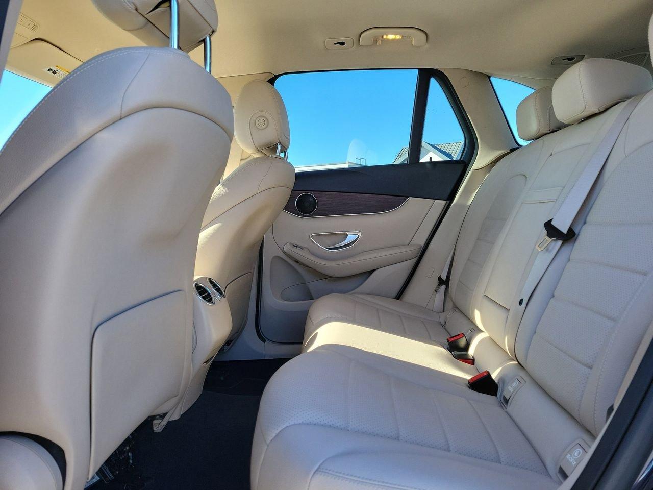 Mercedes-Benz Glc 300 - Thumbnail 14