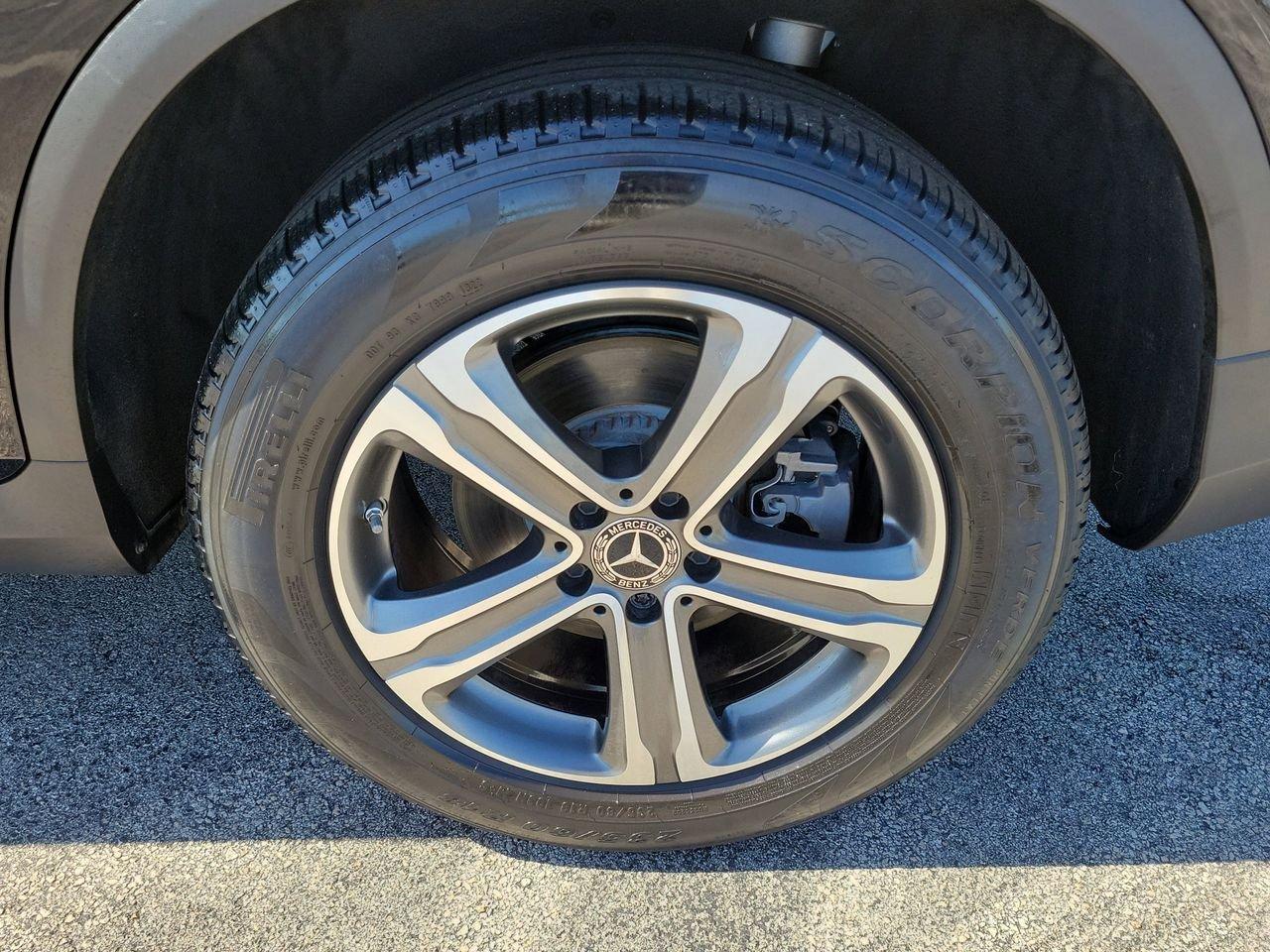 Mercedes-Benz Glc 300 - Thumbnail 11