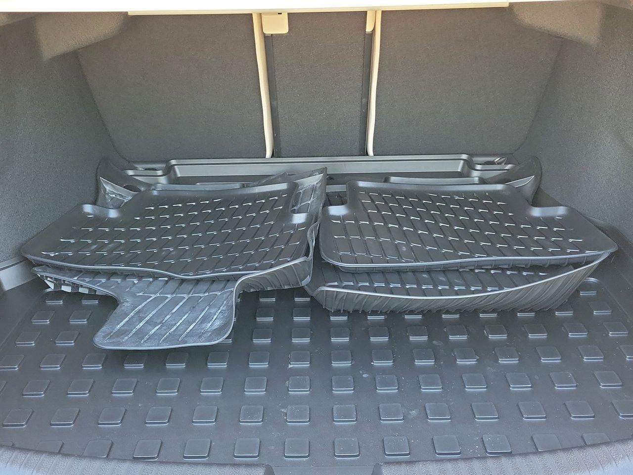 Mercedes-Benz C 300 - Thumbnail 9