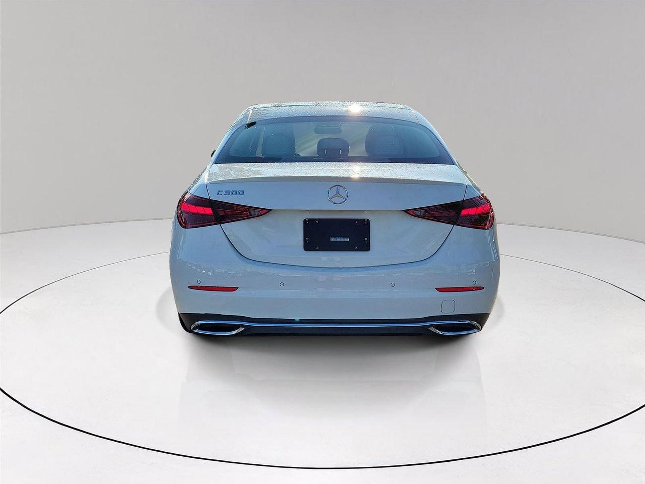 Mercedes-Benz C 300 - Thumbnail 6