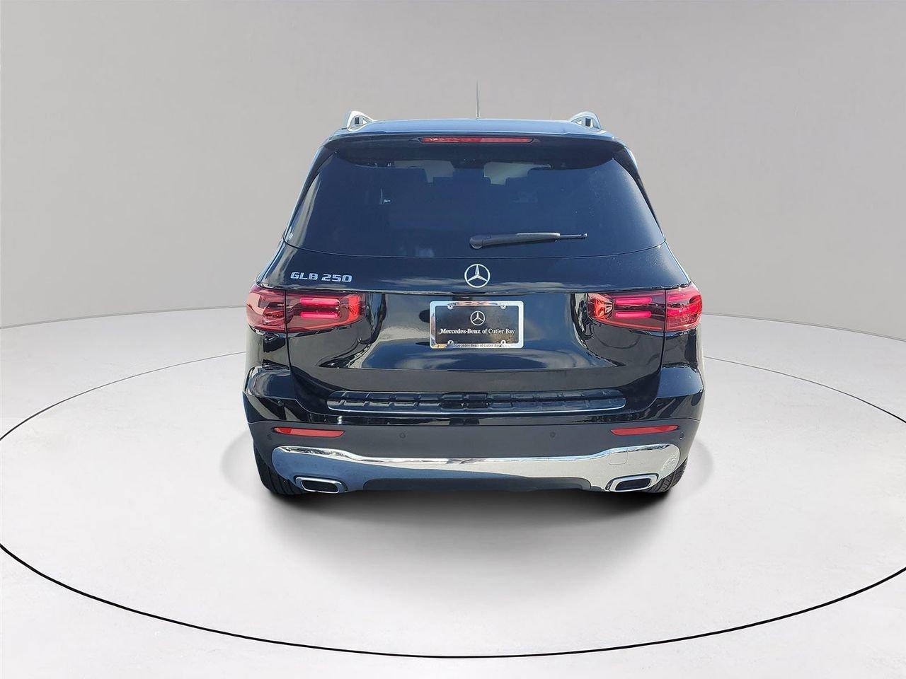 Mercedes-Benz Glb 250 - Thumbnail 6