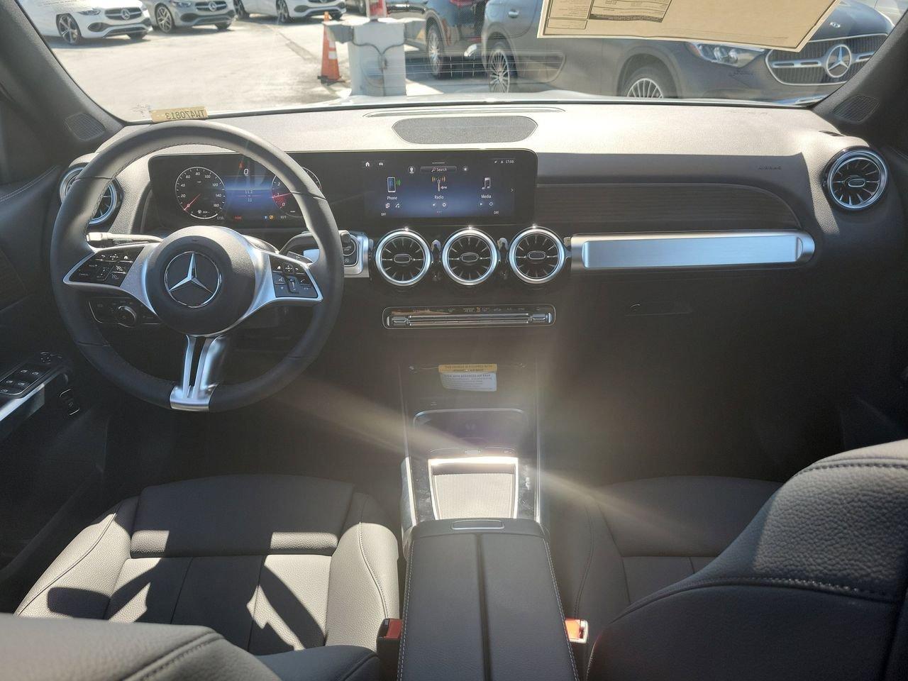 Mercedes-Benz Glb 250 - Thumbnail 14