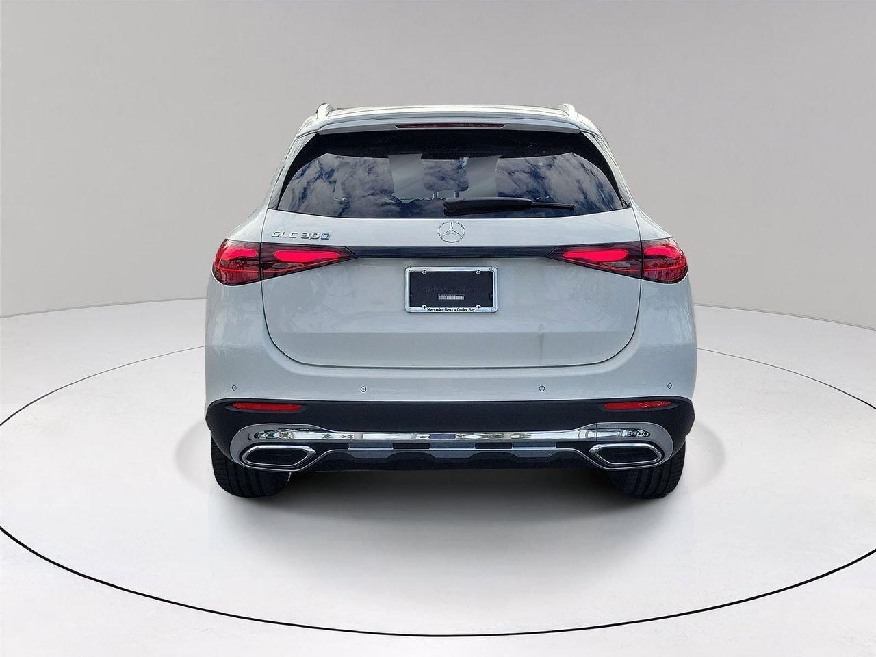 Mercedes-Benz Glc 300 - Thumbnail 6