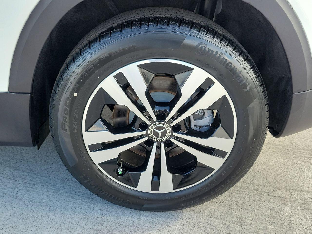 Mercedes-Benz Glb 250 - Thumbnail 11