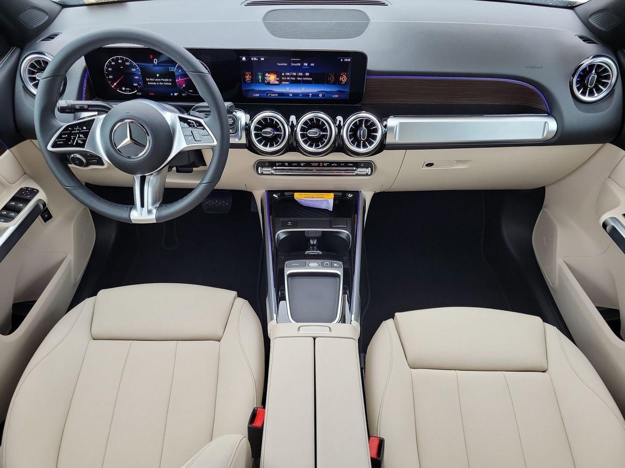 Mercedes-Benz Glb 250 - Thumbnail 15