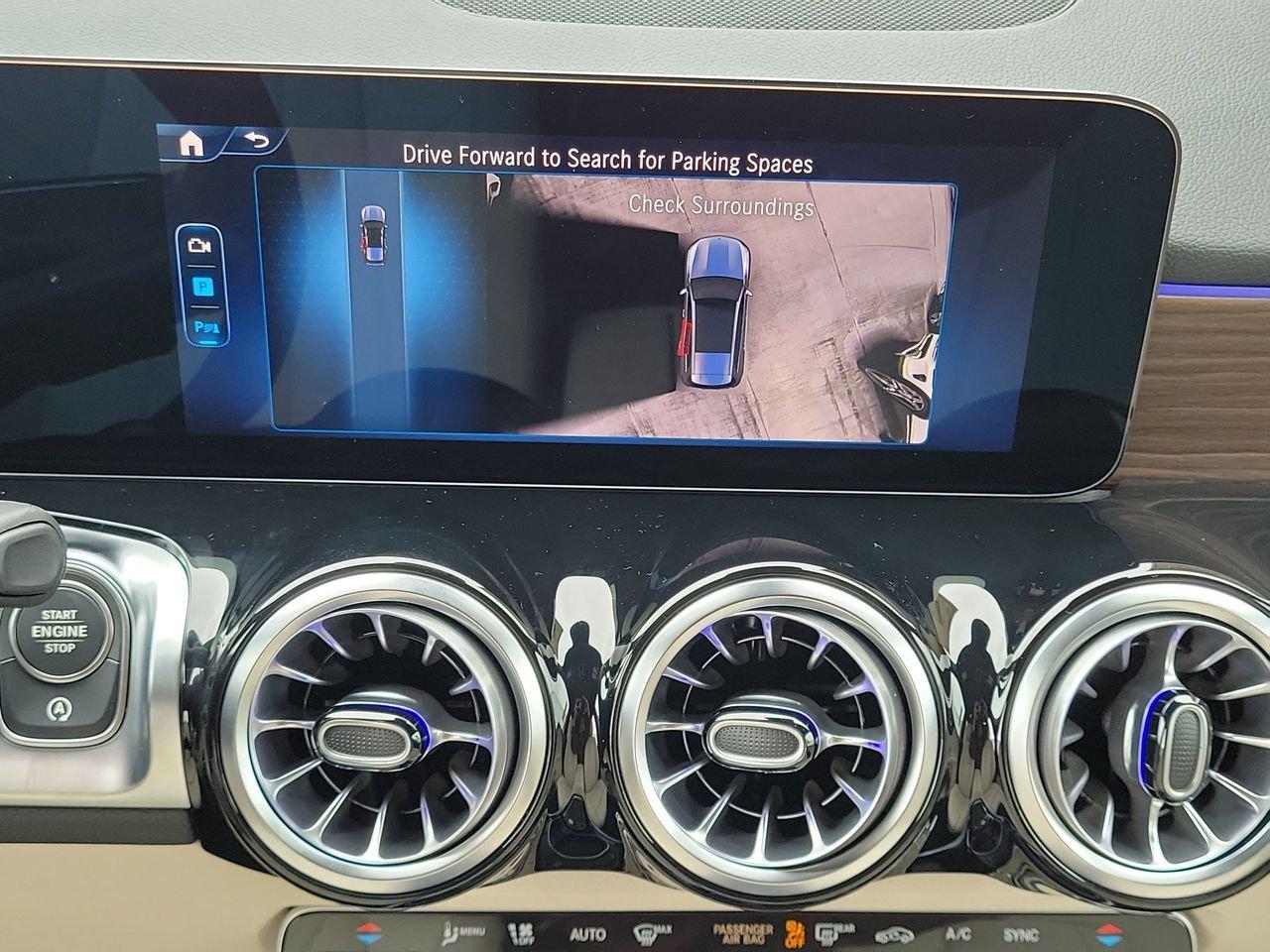 Mercedes-Benz Glb 250 - Thumbnail 19