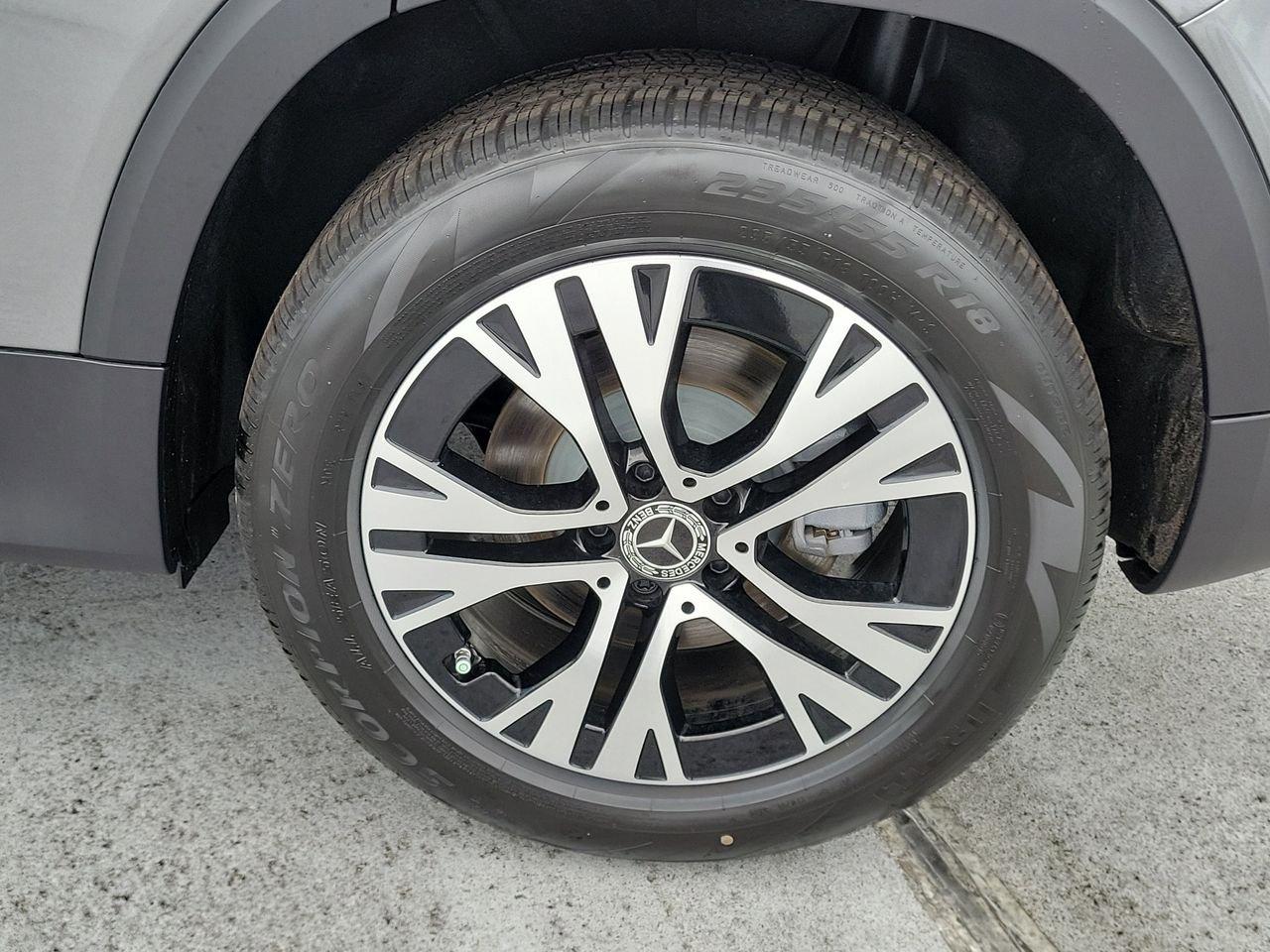 Mercedes-Benz Glb 250 - Thumbnail 11