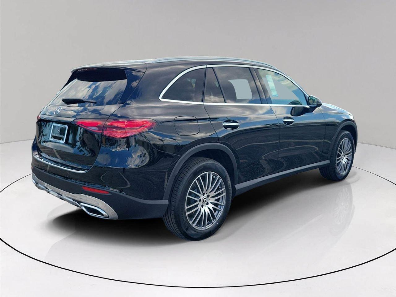 Mercedes-Benz Glc 300 - Thumbnail 7