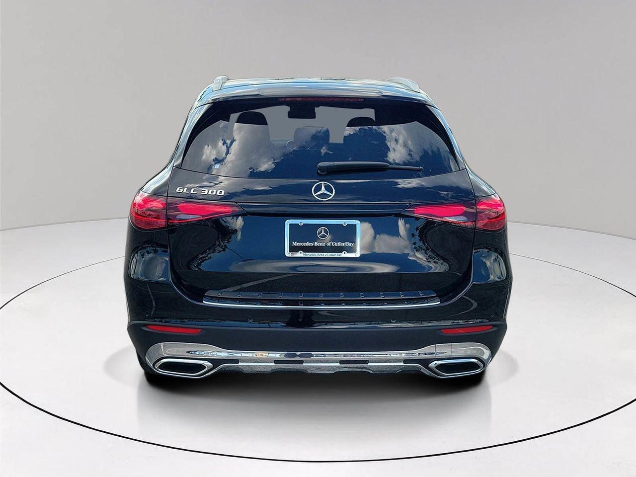 Mercedes-Benz Glc 300 - Thumbnail 6