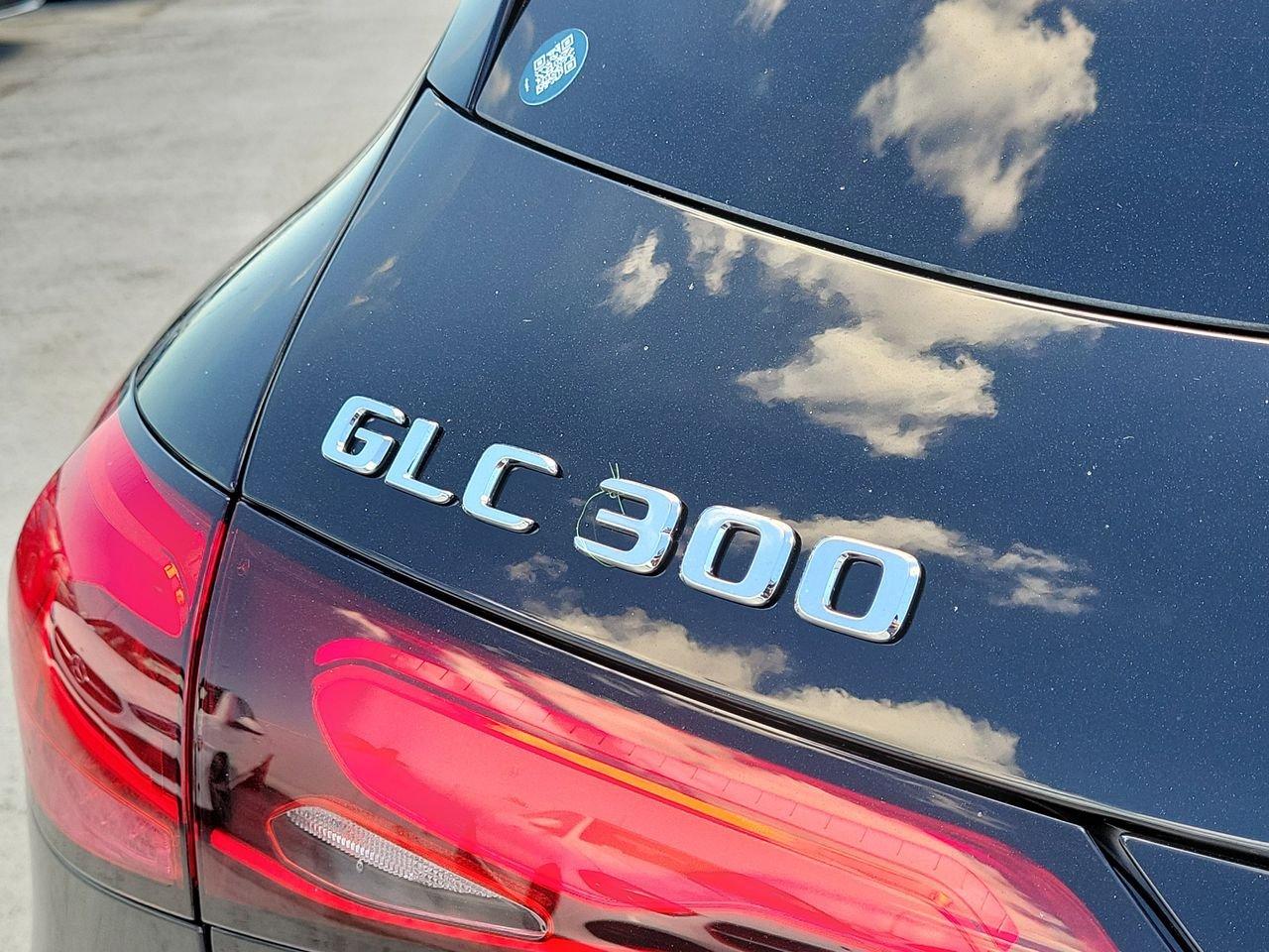 Mercedes-Benz Glc 300 - Thumbnail 8