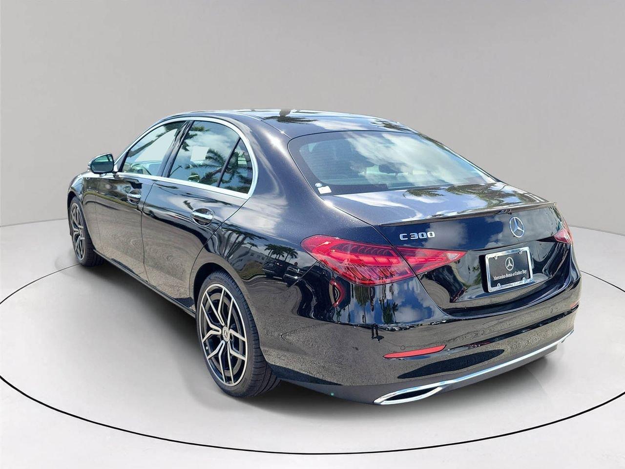 Mercedes-Benz C 300 - Thumbnail 5