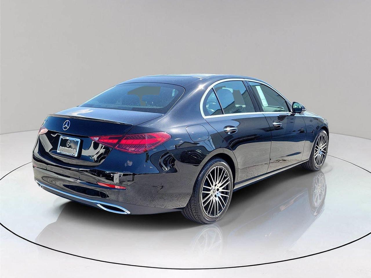 Mercedes-Benz C 300 - Thumbnail 6