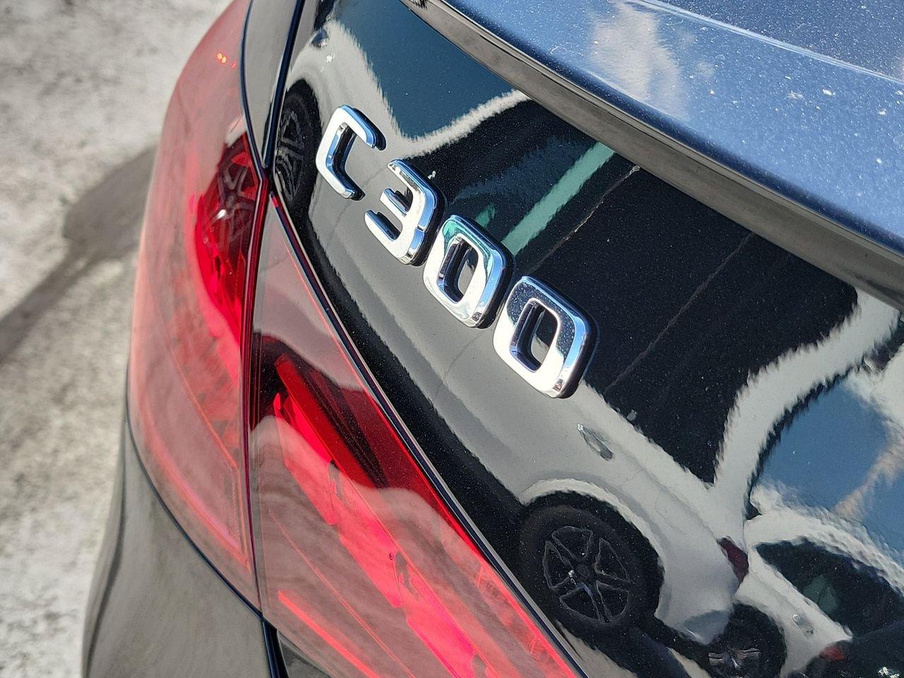 Mercedes-Benz C 300 - Thumbnail 8