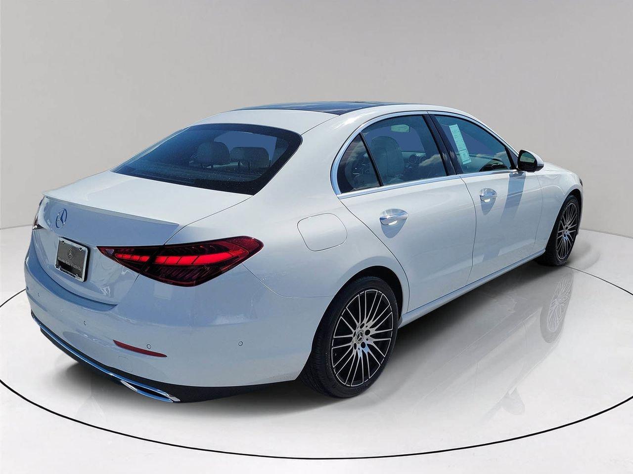 Mercedes-Benz C 300 - Thumbnail 7