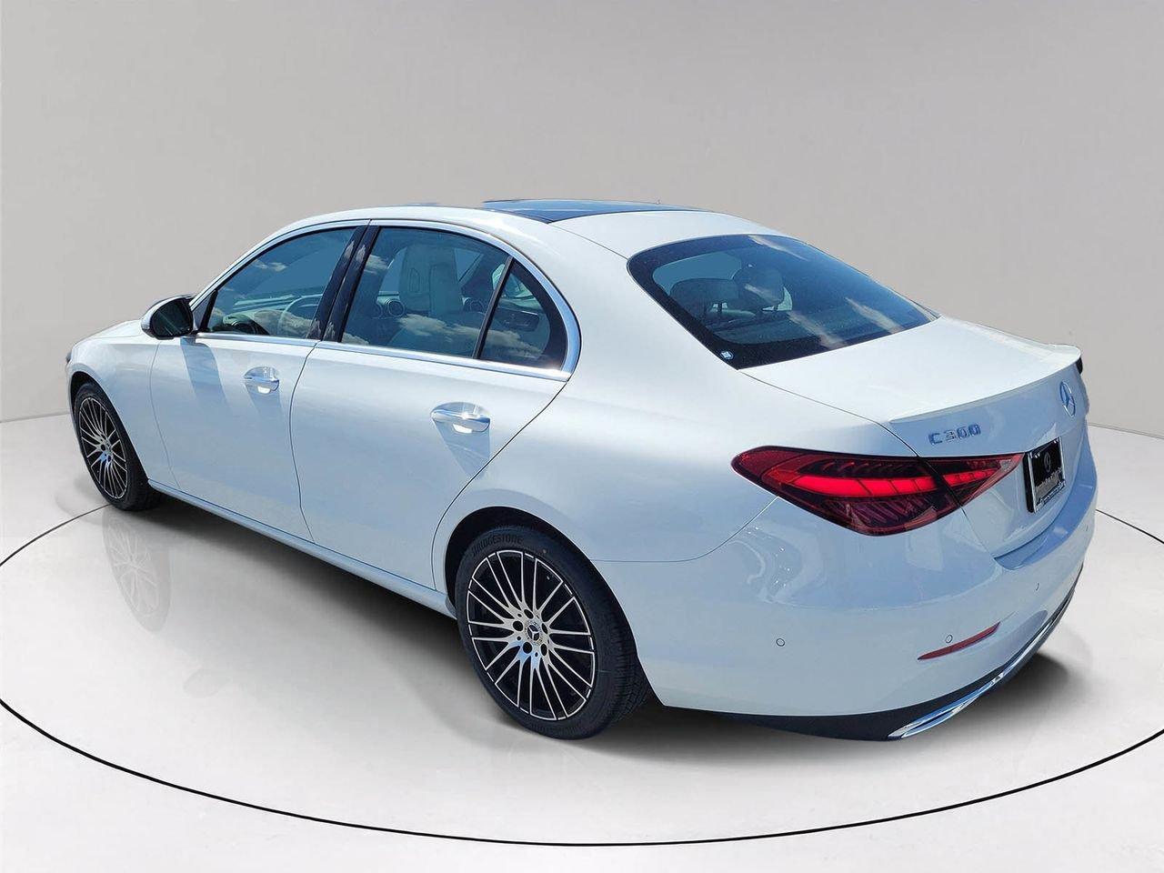 Mercedes-Benz C 300 - Thumbnail 5