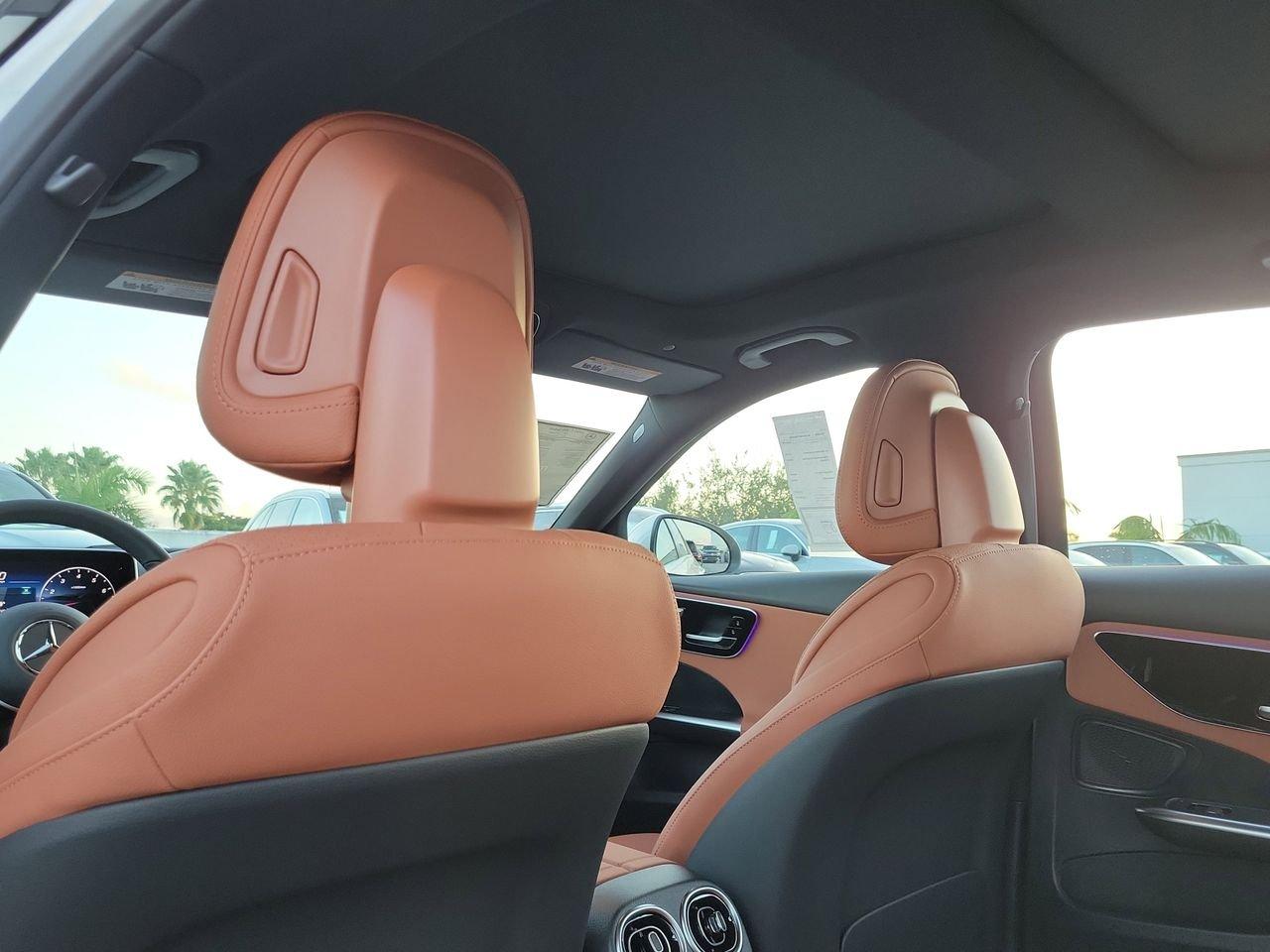 Mercedes-Benz C 300 - Thumbnail 13