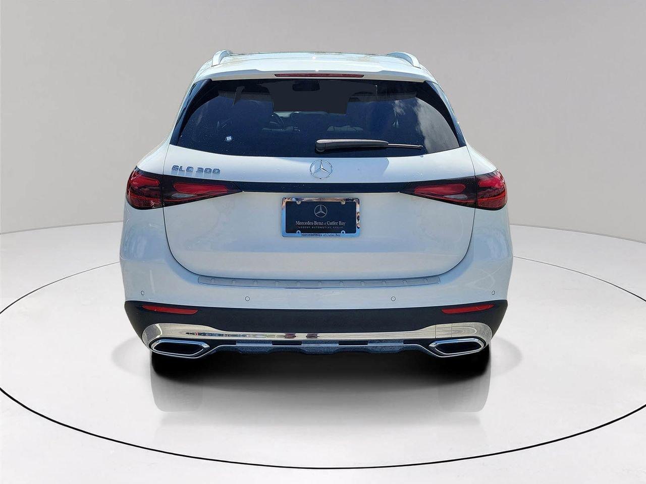 Mercedes-Benz Glc 300 - Thumbnail 6