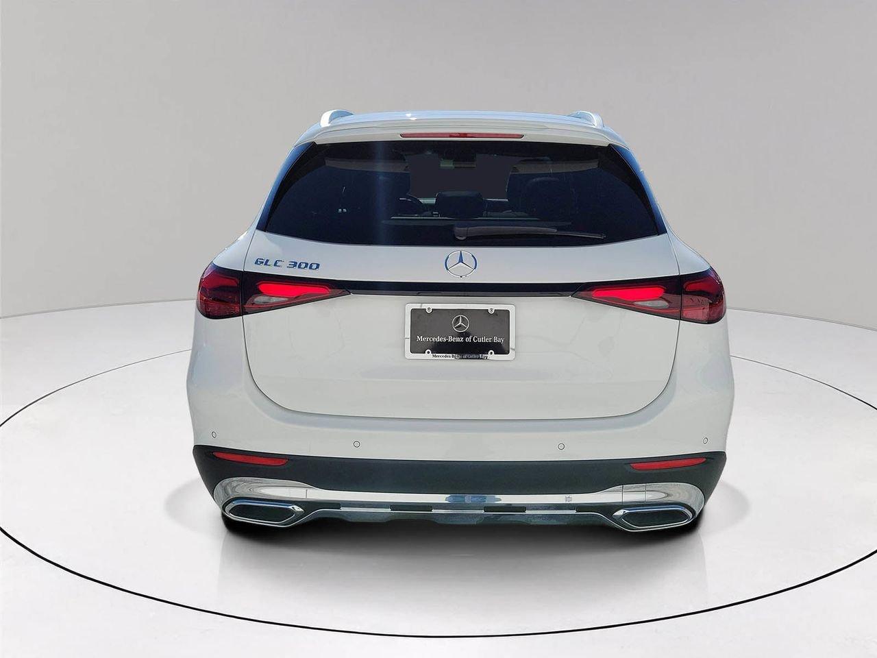 Mercedes-Benz Glc 300 - Thumbnail 6