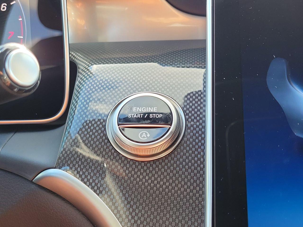 Mercedes-Benz Glc 300 - Thumbnail 16