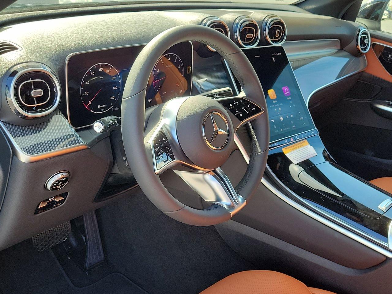 Mercedes-Benz Glc 300 - Thumbnail 18