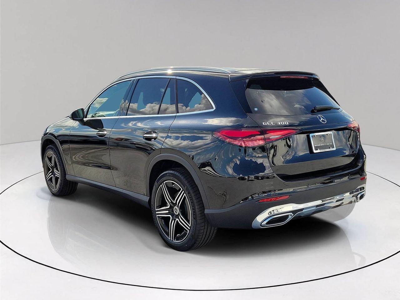 Mercedes-Benz Glc 300 - Thumbnail 5