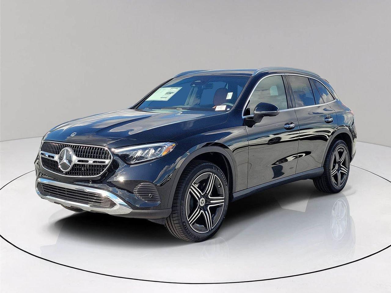 Mercedes-Benz Glc 300 - Thumbnail 4