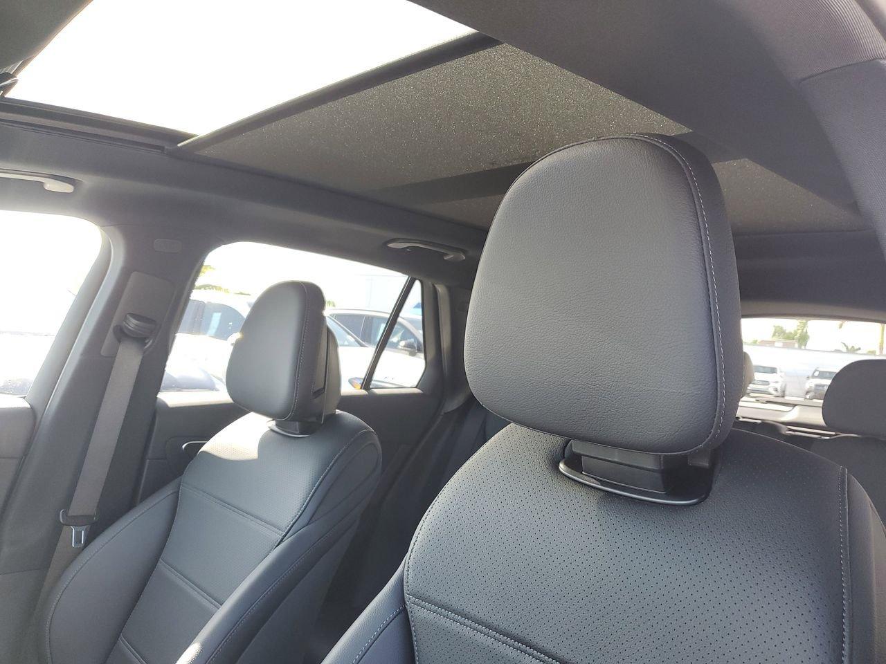 Mercedes-Benz Glc 300 - Thumbnail 20