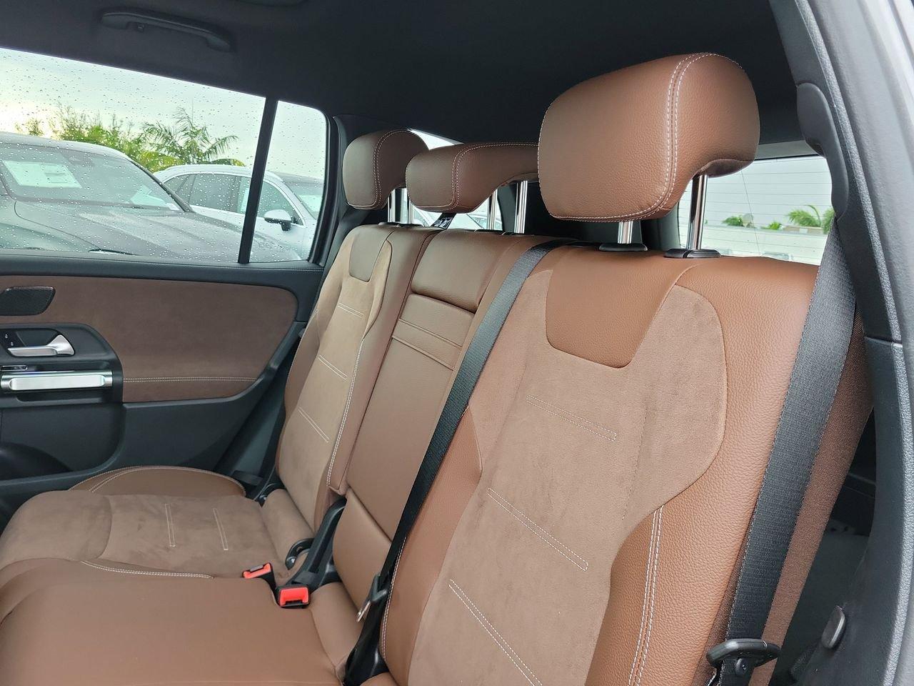 Mercedes-Benz Glb 250 - Thumbnail 13