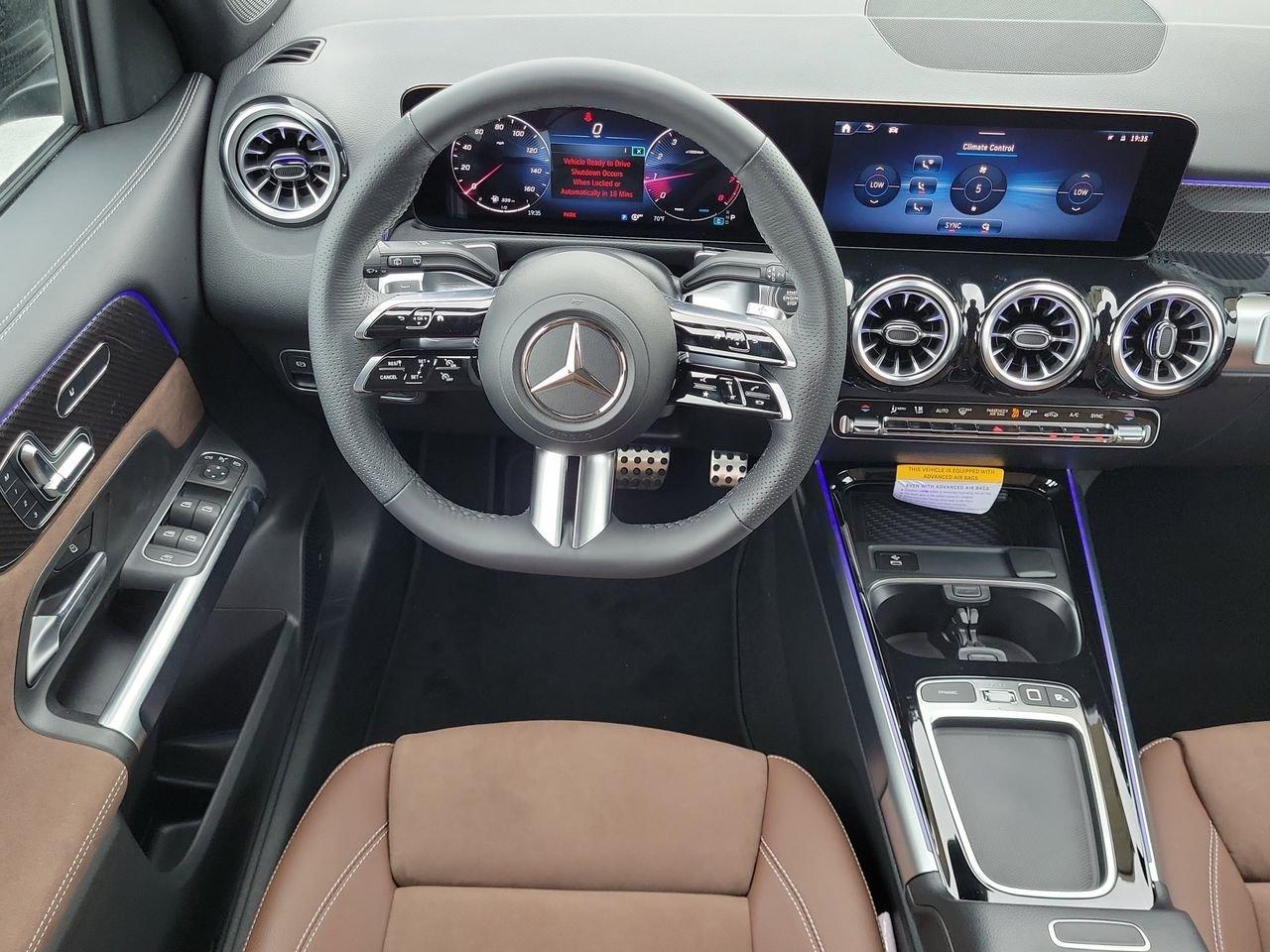 Mercedes-Benz Glb 250 - Thumbnail 15