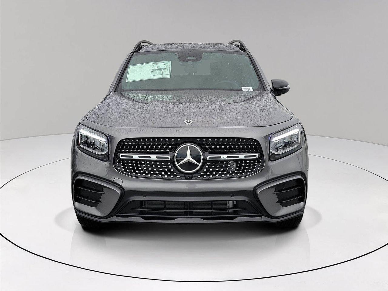 Mercedes-Benz Glb 250 - Thumbnail 3