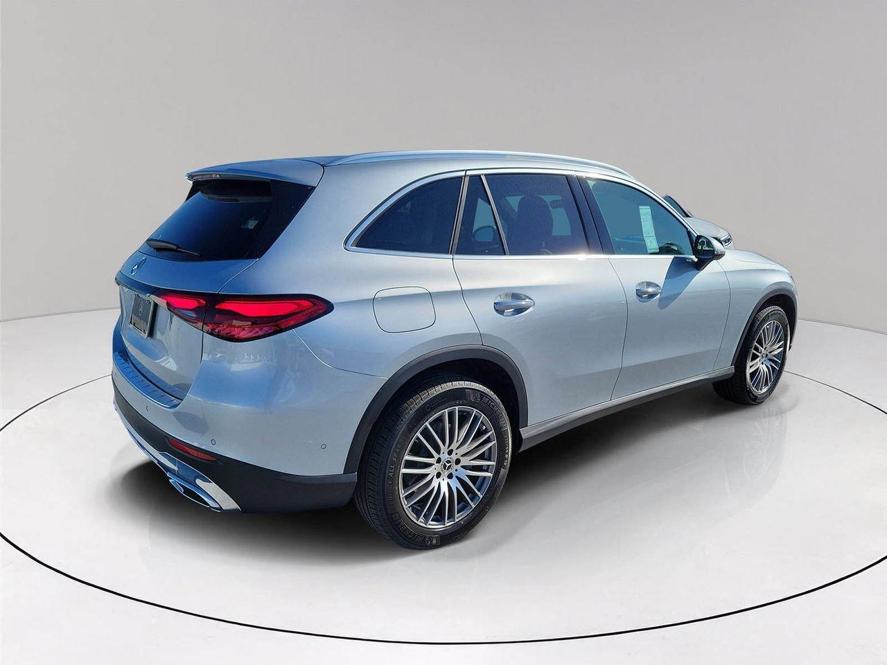 Mercedes-Benz Glc 300 - Thumbnail 7