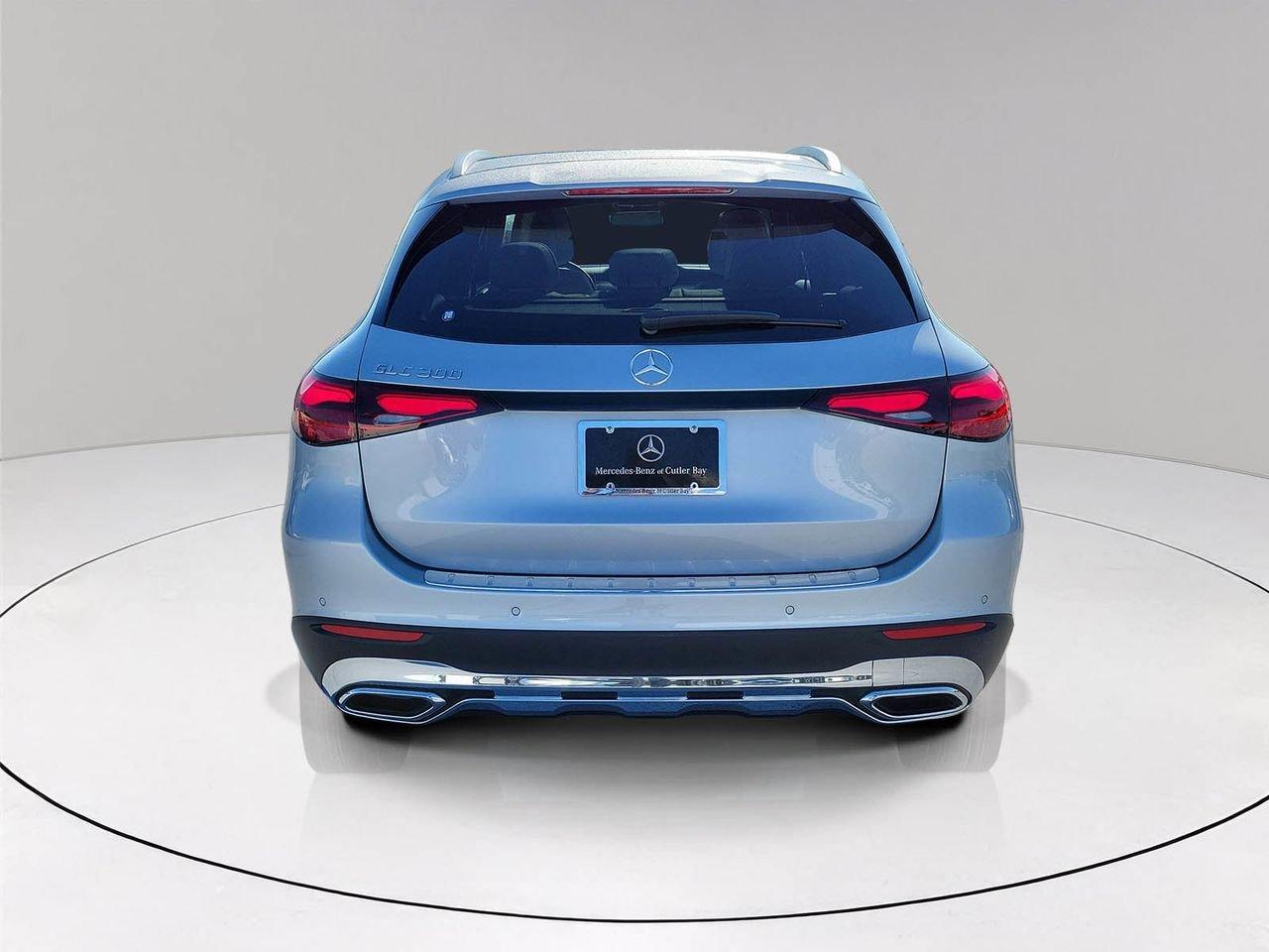 Mercedes-Benz Glc 300 - Thumbnail 6